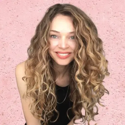 Frizzy-hair-hairstyle-1