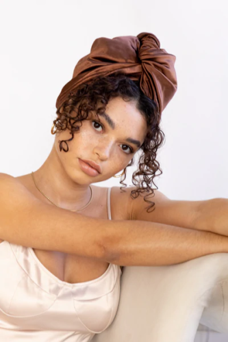 Frizzy-hair-hairstyle-2