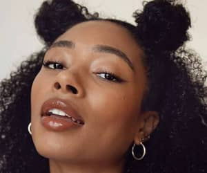 Frizzy-hair-hairstyle-8