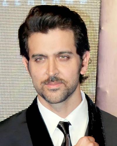 Hritik-Roshan-hairstyle-22