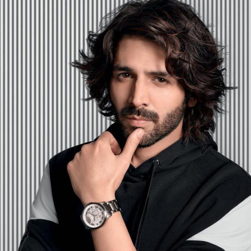 Kartik Aaryan Hairstyles for men with curly hair