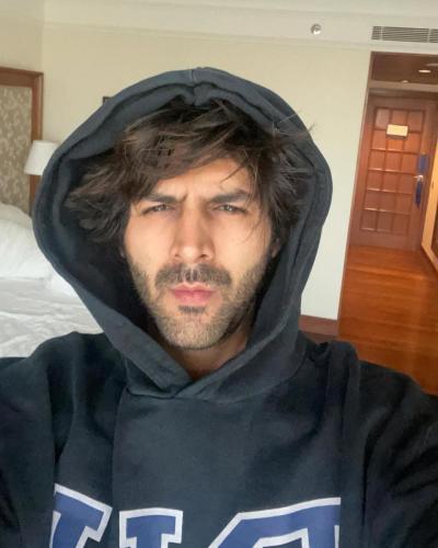 Kartik Aaryan morning look