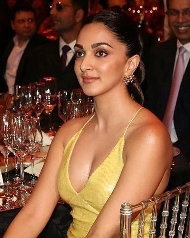 Kiara-Advani-hairstyle-40