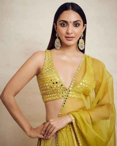 Kiara-Advani-hairstyle-44