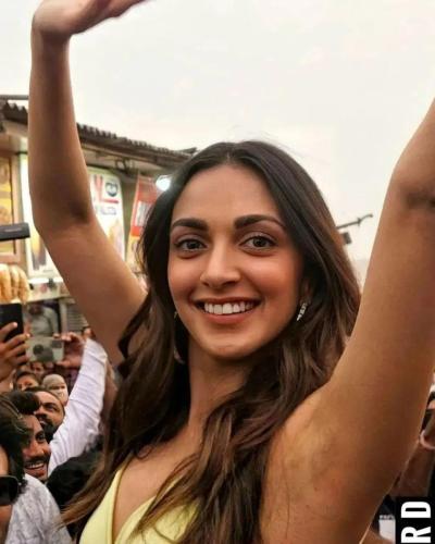 Kiara-Advani-hairstyle-79