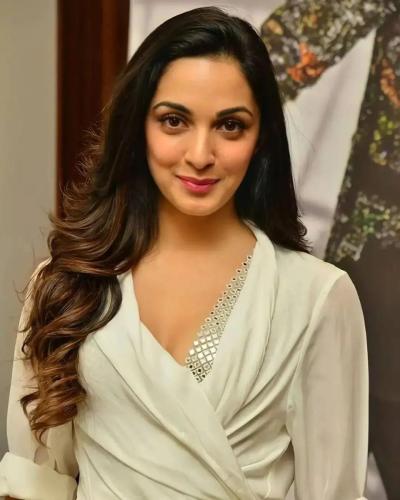 Kiara-Advani-hairstyle-89