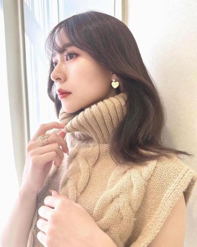 Layered-Haircut-with-Bangs-154