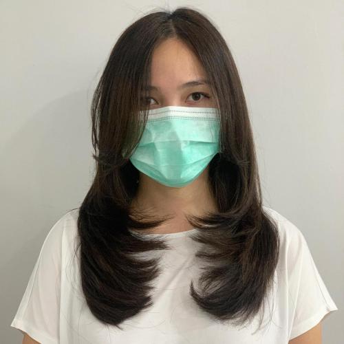 Layered-Haircut-with-Bangs-156