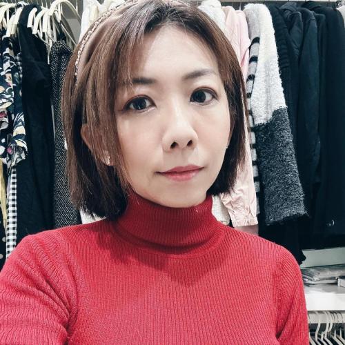 Layered-Haircut-with-Bangs-164