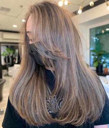 Layered-Haircut-with-Bangs-204