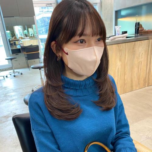 Layered-Haircut-with-Bangs-78