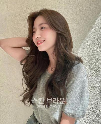 Layered-Haircut-with-Bangs-92