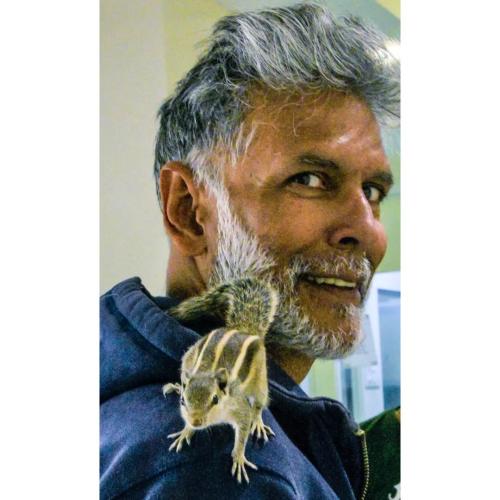 Milind-Soman-Hairstyle-1