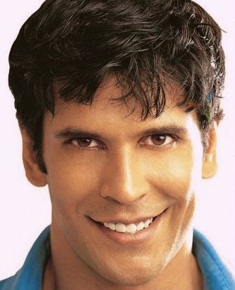 Milind-Soman-Hairstyle-4