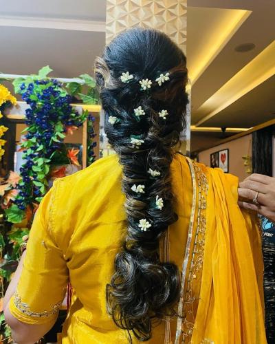 Party-Wear-Hairstyle-for-long-hair-14