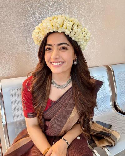 Rashmika-Mandanna-Hairstyle-35