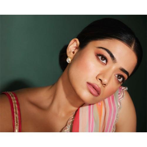 Rashmika-Mandanna-Hairstyle-63