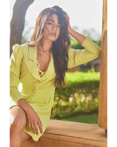 Rashmika-Mandanna-Hairstyle-67