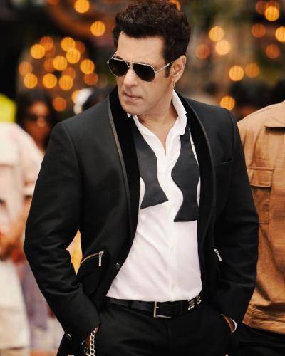 Salman-Khan-Hairstyle-109