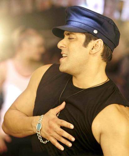 Salman-Khan-Hairstyle-44