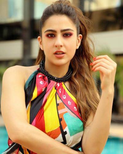 Sara-Ali-Khan-Hairstyle-78