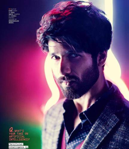 Shahid Kapoor's straight hairstyles