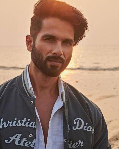 Shahid Kapoor's hairstyles for different hair lengths