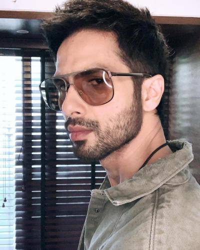 Shahid Kapoor's hairstyles in Phata Poster Nikhla Hero