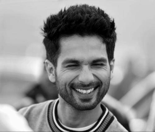 Shahid Kapoor's hairstyles in Batti Gul Meter Chalu