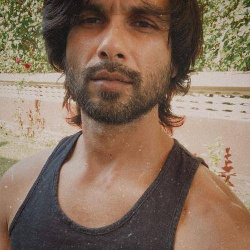 Shahid Kapoor's hairstyles in kaminey