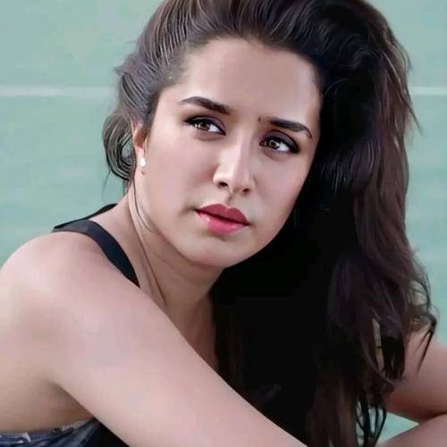 Shraddha-Kapoor-Hairstyle-16