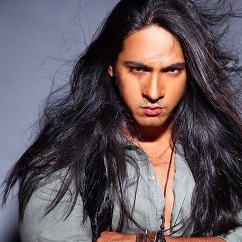 Thakur-Anoop-Singh-Hairstyles-9