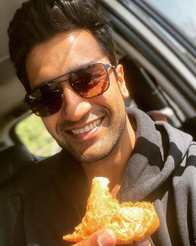 Vicky-Kaushal-hairstyle-11