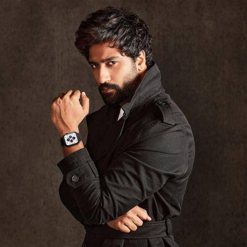 Vicky-Kaushal-hairstyle-17