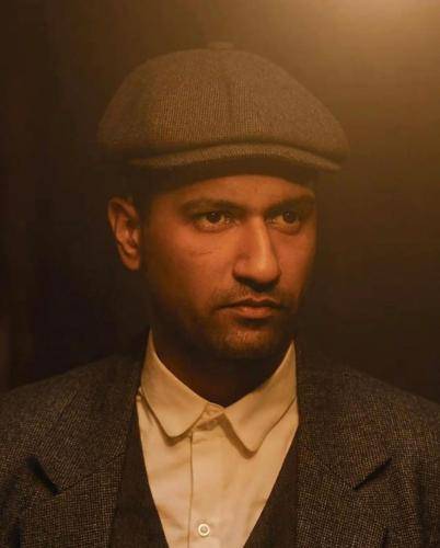 Vicky-Kaushal-hairstyle-21