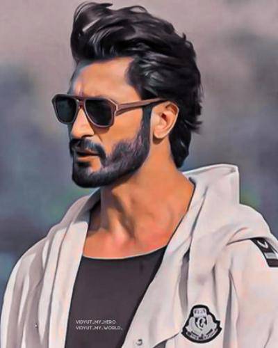 Vidyut-Jammwal-hairstyle-18