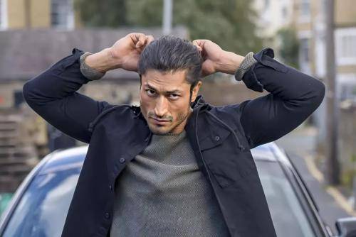 Vidyut-Jammwal-hairstyle-2