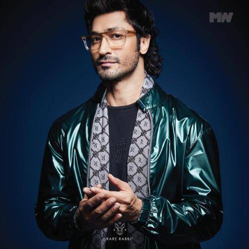 Vidyut-Jammwal-hairstyle-30