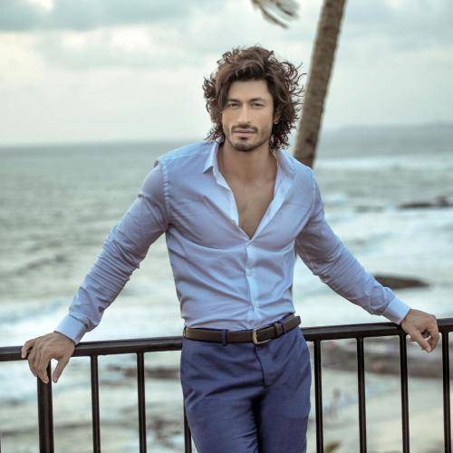 Vidyut-Jammwal-hairstyle-50