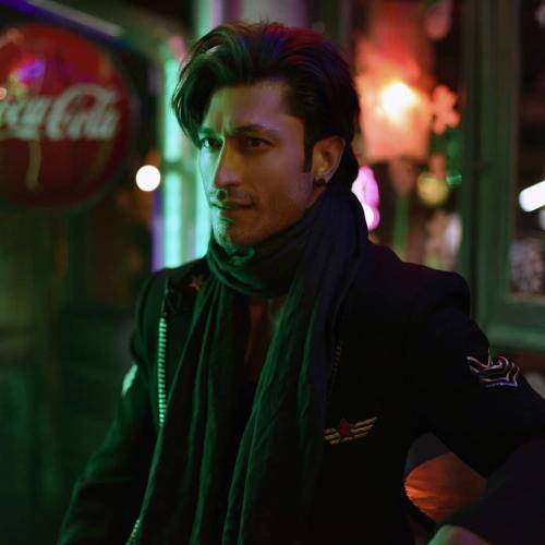 Vidyut-Jammwal-hairstyle-62