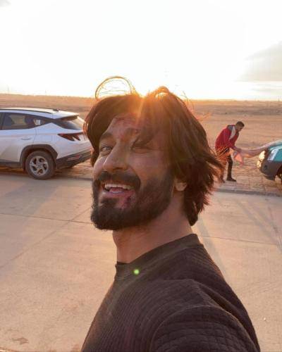 Vidyut-Jammwal-hairstyle-85