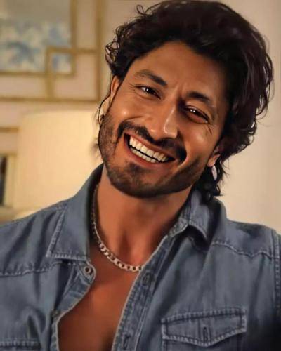 Vidyut-Jammwal-hairstyle-9